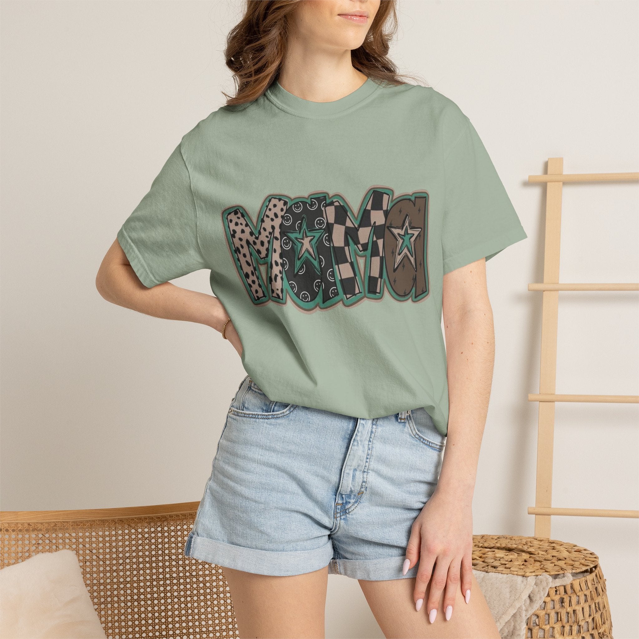 MAMA Tee