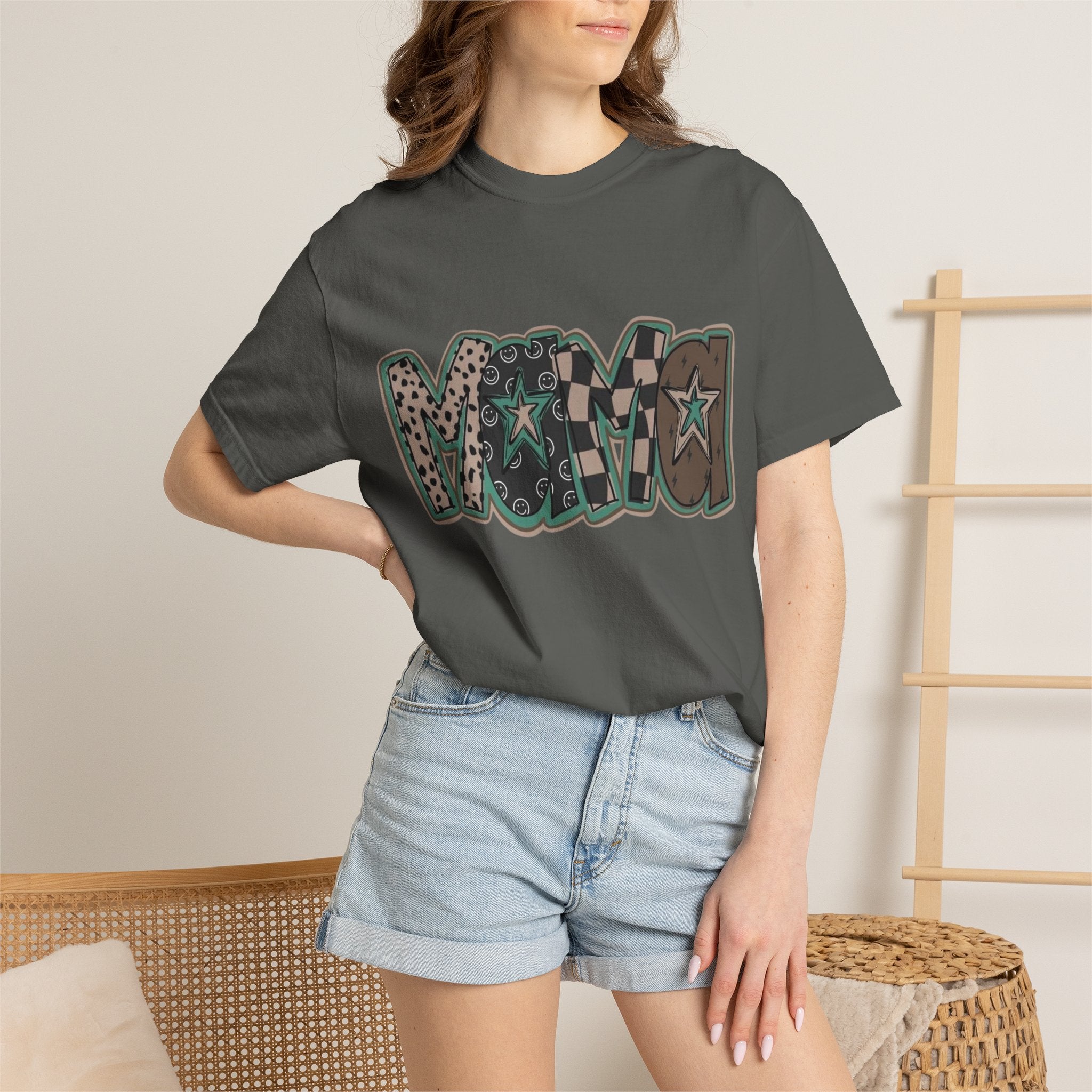 MAMA Tee